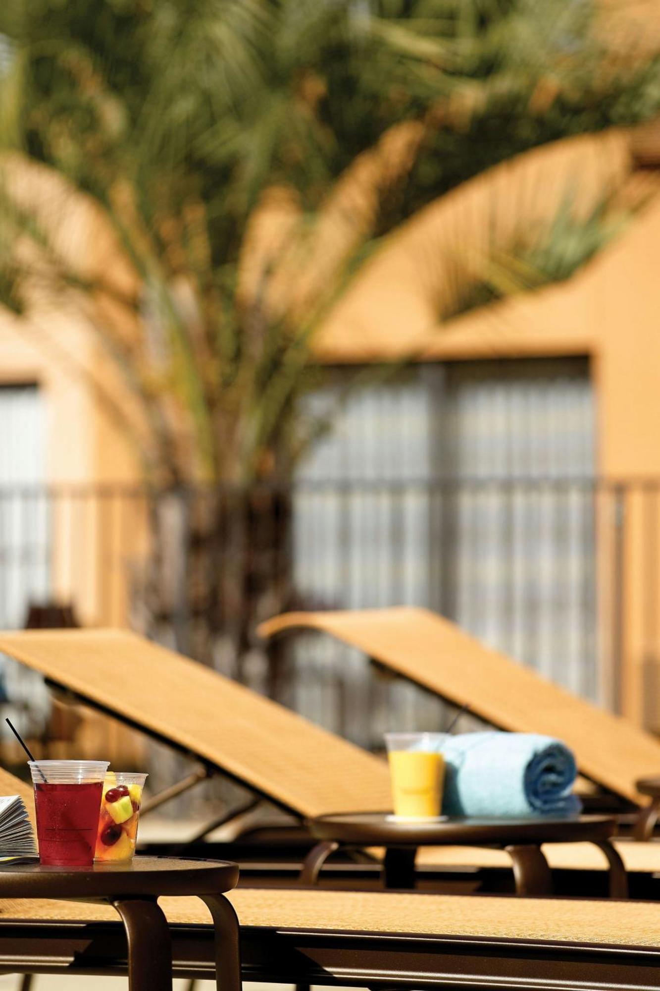 Courtyard By Marriott Macon Hotel Exterior foto