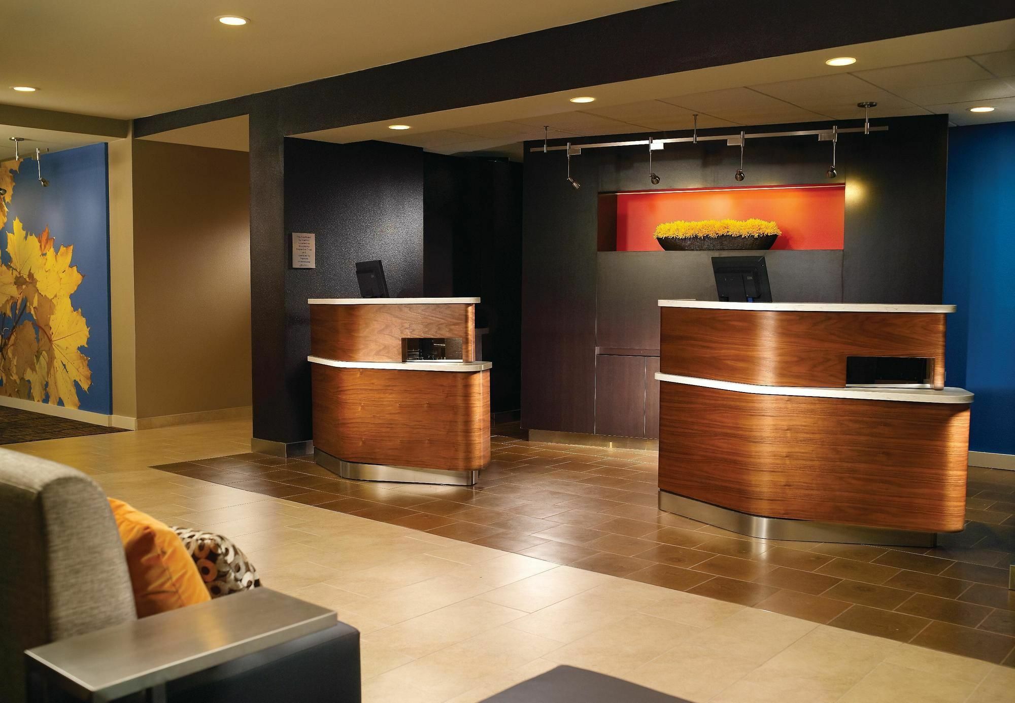 Courtyard By Marriott Macon Hotel Exterior foto