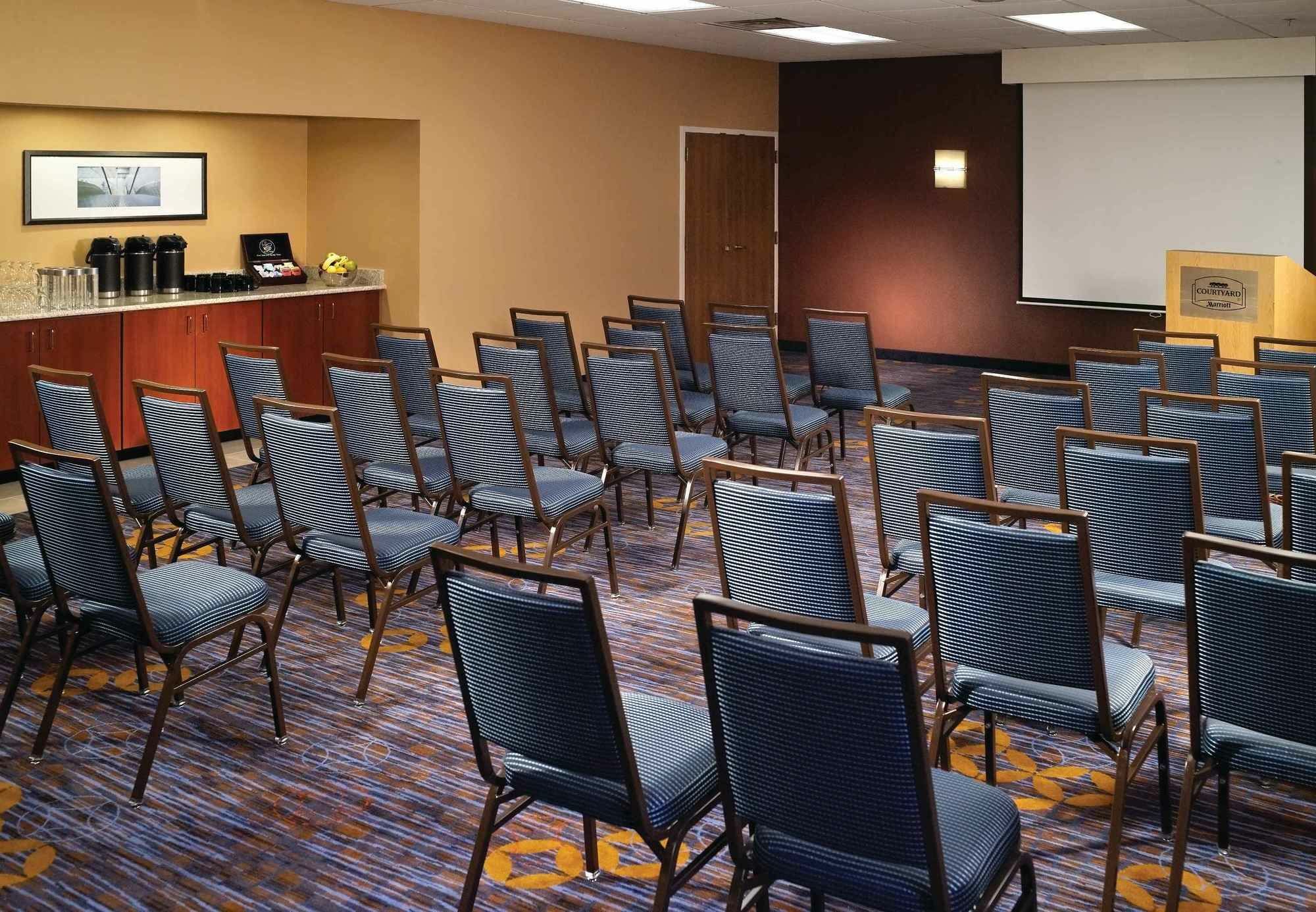 Courtyard By Marriott Macon Hotel Exterior foto